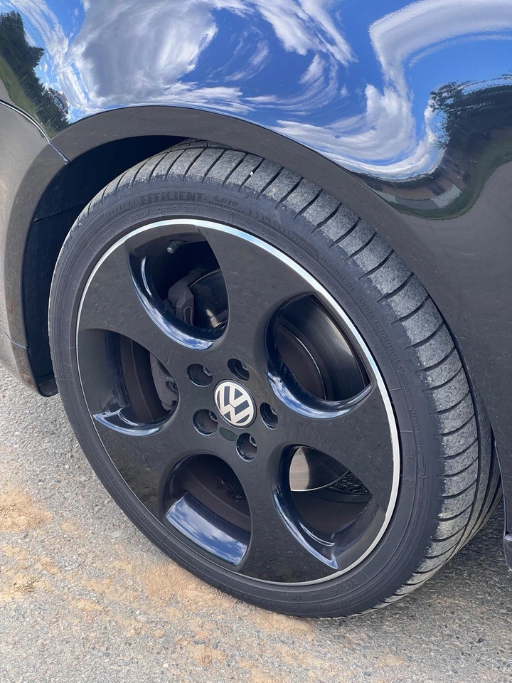 Sommerreifen 18 Zoll auf VW Detroit Alufelgen (original) Golf 5, top Zustand! - Bild 1 von 4