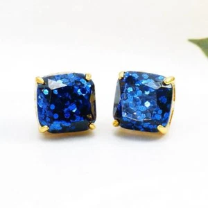 Nuevo con etiquetas Pendientes Kate Spade Cuadrados Mini Brillo $32 Azul Oscuro - Imagen 1 de 6