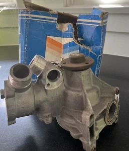 GRAF Engine Water Pump For Mercedes #PA580 #1042004701 NEW - Picture 1 of 10