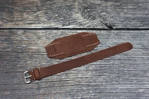 Leder Uhrenarmband Militär Retro Single Pass Armband Manschettenpolster Braun Bündel 18-26mm - Bild 1 von 9