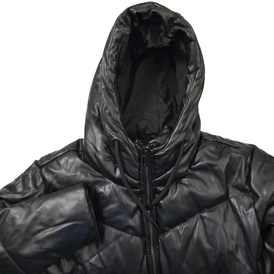 Jaqueta acolchoada Love Token Leo couro sintético com capuz preta feminina média $215 - Imagem 1 de 4