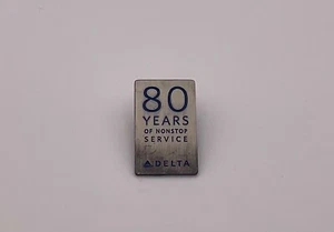 Pin Delta Air Lines 80 años de servicio sin escalas - Imagen 1 de 2