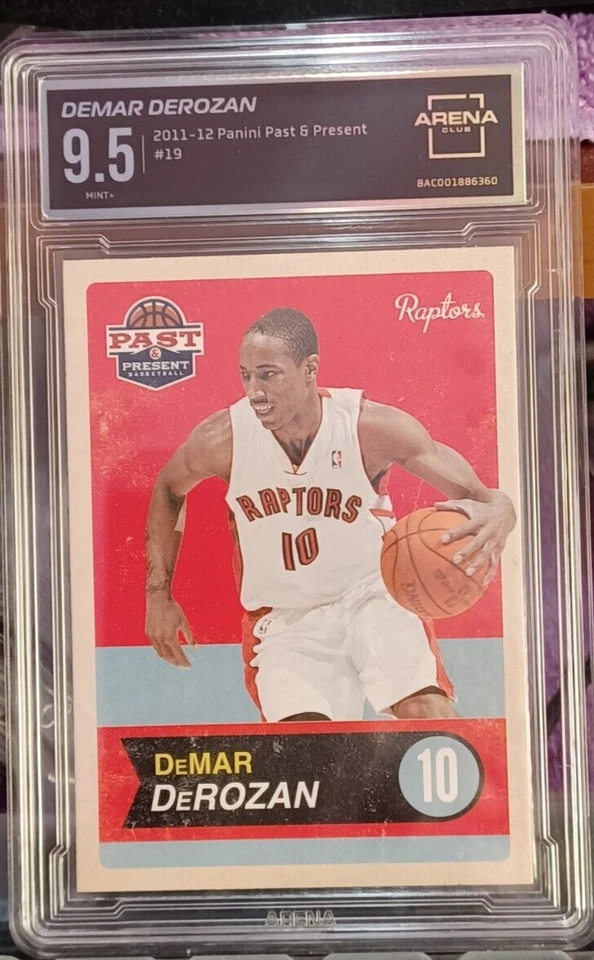 DeMAR DeROZAN 2011-12 Panini Past and Present #19 ARENA CLUB 9.5 - Image 1 of 2
