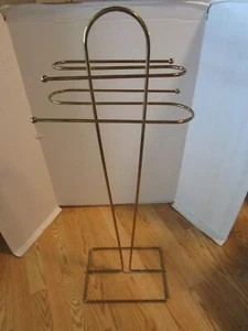 Vintage Atomic Gold Metal Bath Towel Hanger Rack Stand 35.5” T 1960’s Midcentury - Picture 1 of 9