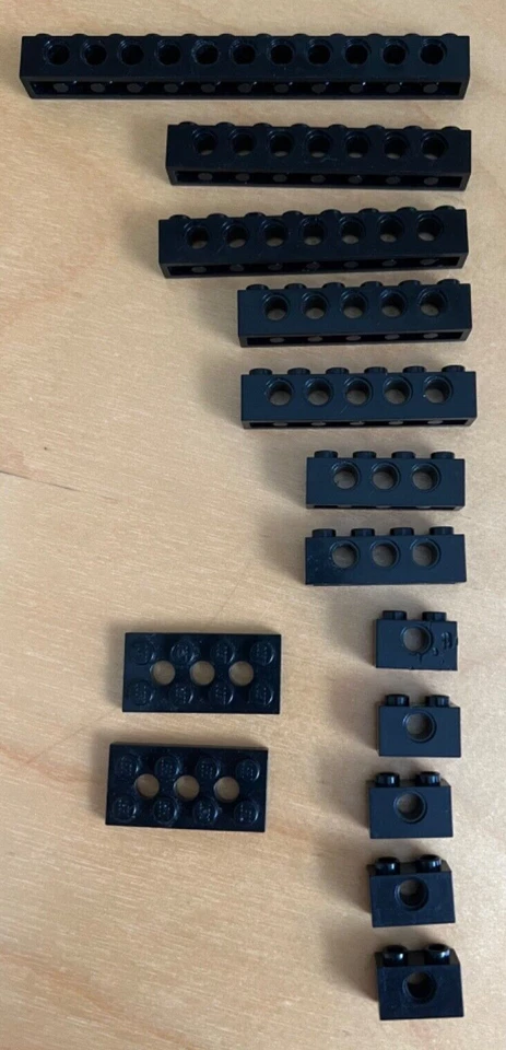 Lego Technic 14 Black Pieces Parts Bricks Blocks - Image 1 of 1