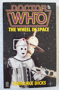 WHEEL IN SPACE DOCTOR WHO TARGET VTG BOOK pb 60's Dr classic 2nd Cybermen 130