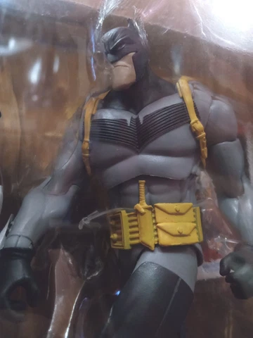 WHITE KNIGHT BATMAN from Armor Azrael 2 Pack McFarlane DC 7" loose MINT Figure Cover