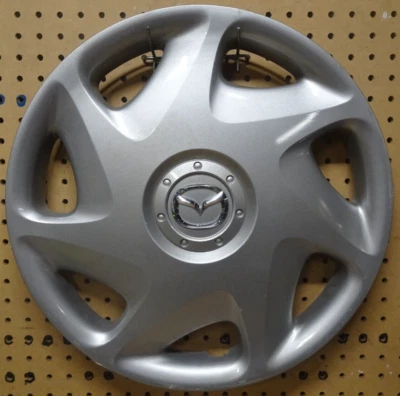 OEM Used 2003-2004 Mazda 6 Wheel Cover Hubcap 16" 56549 GK2A37170 - Image 1 of 4