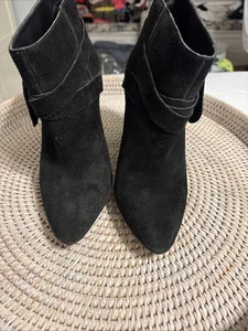 Nine West Wildleder Bootie mit Knotendetail schwarz Größe 8 - Bild 1 von 8