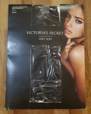 Victoria’s Secret Pantimedias de Red Muy Sexy con Diamante Negro Talla C Foto 1 de 3