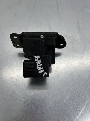 Hyundai Santa Fe 2014 Lock Tailgate Boot Lid DRT11557 - Image 1 of 4