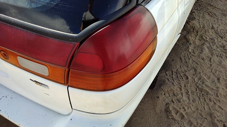 1995-99 Subaru Legacy Rhd Postal Right Tail Light Brake Lamp Oem Rear 84201ac081 - Image 1 of 4