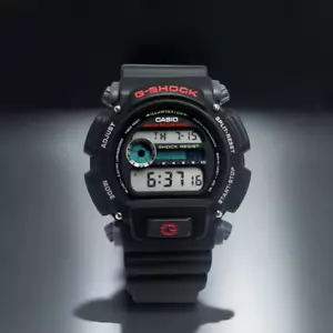 Casio DW9052-1V G-Shock Negro Digital Resina Banda Resistente a los Golpes Reloj Hombre Nuevo - Imagen 1 de 8