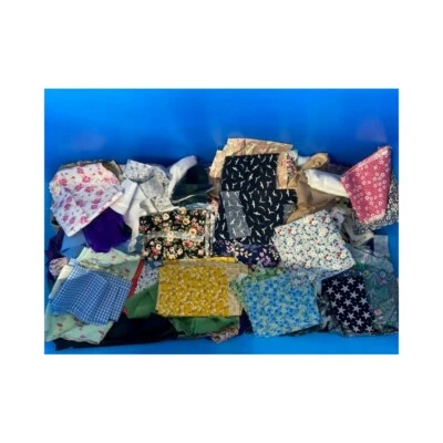 Mixed Fabric Scrap Bags Sewing Craft Remnant Material 1KG 5KG - Image 1 of 3
