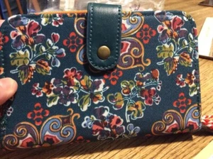 Story Horse von Ulster Weavers, Geldbörse Portemonnaie Neu mit Etikett Blumenmuster 6 "mal 4" Polyester - Bild 1 von 8