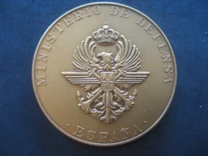 MEDALLA BRONCE MINISTERIO DE DEFENSA ESPAÑA - Imagen 1 de 2