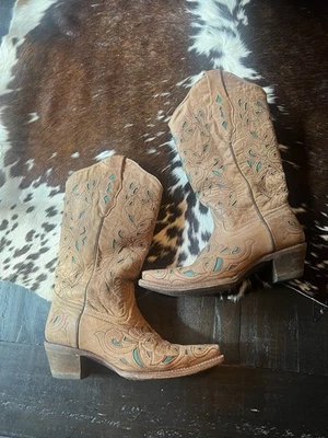 Coral Vintage Ladies Turquoise Inlay Brown Leather Cowgirl Boots Size 7 Wide - Image 1 of 4