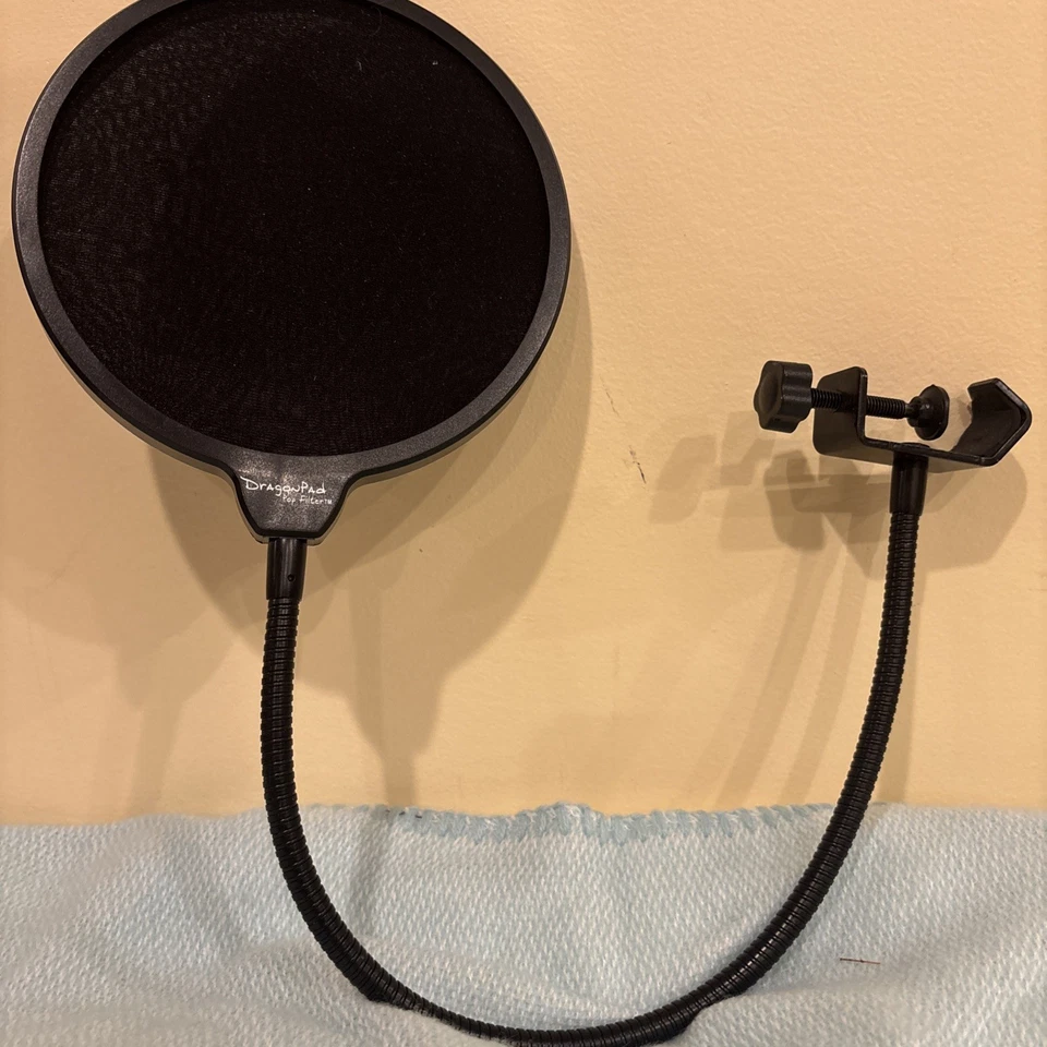 Микрофон DragonPad поп-фильтр микрофон экран для подкастинга подкастов настольное поверхностное крепление - Изображение 1 из 1