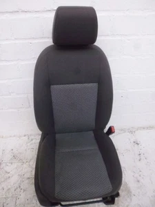 Ford Focus II Sitz vorne rechts Beifahrersitz  - Bild 1 von 6