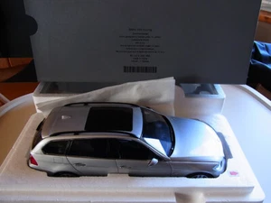 1:18 Kyosho BMW 330i Touring titan silber original Dealer Modell 80430394360 ovp - Bild 1 von 5