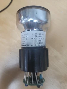 HAMAMATSU R1307-31 D/76mm PMT Detector Photomultiplier Tube - Picture 1 of 2