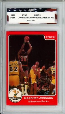 Estrella #44 1983 Marques Johnson error Bob Lanier con Kareem Abdul-Jabbar AGC 9 como nuevo Foto 1 de 2
