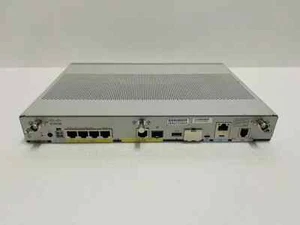 Cisco C1117-4PLTELA v02 ISR Integrated Service Router 2 x Antenna / 4 x LAN GE - Picture 1 of 12