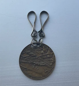 1933 Leonard Aerial View Pendant Token L2 - Picture 1 of 2