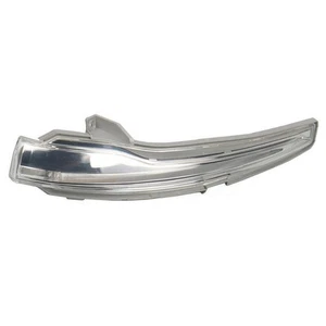 Passenger Side Mirror Turn Singal Light For Mercedes W205 W213 W222 C E S GLC RH - Picture 1 of 4