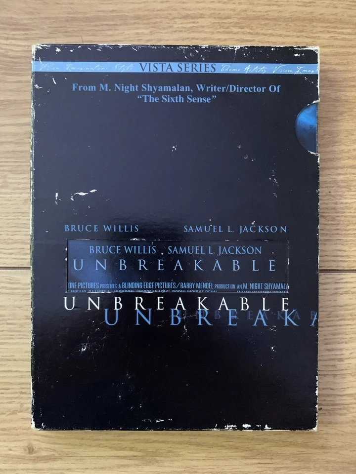 Unbreakable Vista Series Special Edition Bruce Willis, Samuel L. Jackson Game - Image 1 of 1