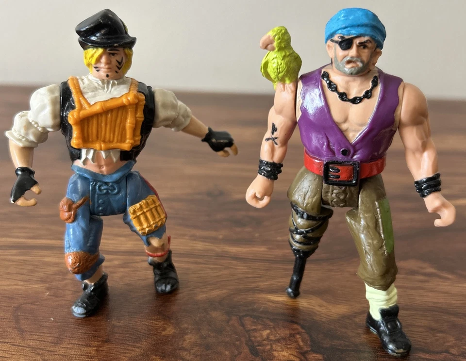 Figura de acción de colección 1991 Tri-Star Pictures Mattel Hook Bill Jukes & Ace 4" Foto 1 de 4