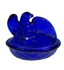 Anidación Águila Caramelo Baratija Plato Tazón Tapa Azul Cobalto Vidrio 5.5” Alto x 7” E34 - Imagen 1 de 17