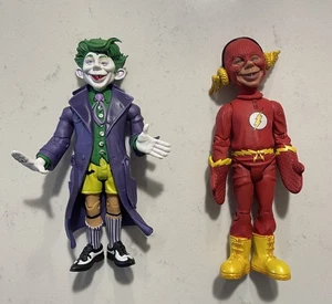Joker und Flash Actionfigur von MAD DC Entertainment - Bild 1 von 2