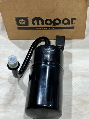 Acumulador de aire acondicionado genuino Mopar Jeep Cherokee XJ 98-00 55036630AE NOS Foto 1 de 4
