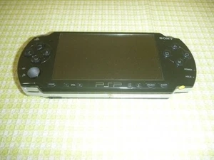 PSP-2000 Schwarz Konsole Trödel Zustand Keine Rücknahme - Bild 1 von 5