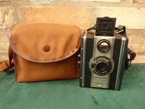 Nice vintage Coronet Twelve -20 120 Roll film camera #1 - Picture 1 of 1
