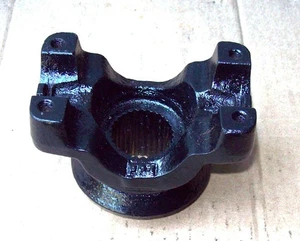 DANA 60 FRONT AXLE PINION YOKE 1330 SERIES,GREAT USED CONDITION FORD,CHEVY TRUCK - Picture 1 of 18