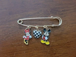 Adorable Gold Tone Mickey & Minnie & Checkered Heart Brooch Pin Collectible  - Picture 1 of 2