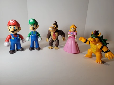Super Mario Bros World of Nintendo Figures Peach Luigi D Kong 4” - 5 pcs Set Cover