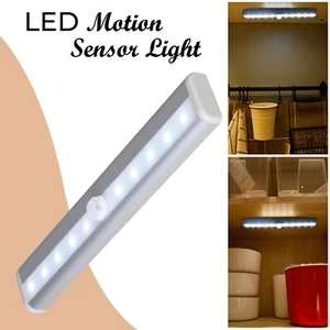 Sensor de movimiento LED PIR inalámbrico que funciona con pilas debajo del gabinete cocina lámpara de noche - Imagen 1 de 11