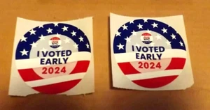 Harris / Trump Präsidentschaftswahl 2024 - ZWEI I Voted Early NYC Aufkleber - Bild 1 von 1