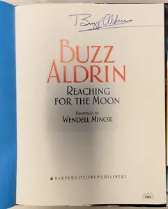 Buzz Aldrin Signed Reaching For The Moon 1 Ed Hardcover Book JSA Authenticated - Picture 1 of 3