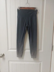 Athleta Elation 7/8 Tight Ambre Navy Fade Xs - Picture 1 of 9
