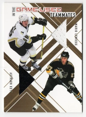 Mario Lemieux/Alexei Kovalev 2002-03 en el juego usado compañeros de equipo (2 colores) dorado Foto 1 de 2