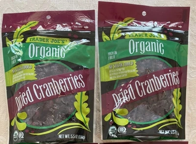 Paquete de 2 arándanos de frutas secas orgánicas Trader Joe's sin azúcar agregada 5,5 oz cada uno Foto 1 de 3