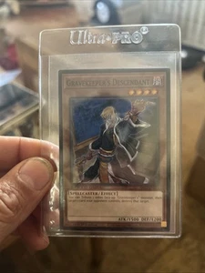 Gravekeeper's Descendant SBC2-ENF11 Speed Duel: Battle City Finals 1st Edition - Bild 1 von 5