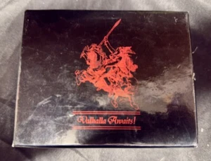 Conte Collectibles #VA01 Valhalla Awaits "Hooded Avenger" - 1 figure/Base - NOS - Picture 1 of 6
