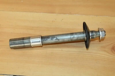 Juego de pernos de eje de rueda delantera OEM 2004-2023 HONDA CRF 250 R 42301-KZ4-J40 Foto 1 de 4