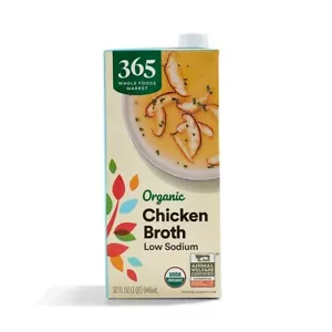 365 by Whole Foods Market, Organic Low Sodium Chicken Broth, 32 Fl Oz - Picture 1 of 2