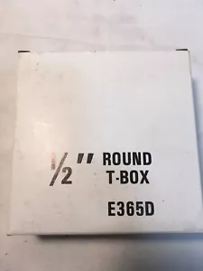 Carlon E365D 1/2" 5 orificios roscados no metálicos redondo T - caja - Imagen 1 de 4